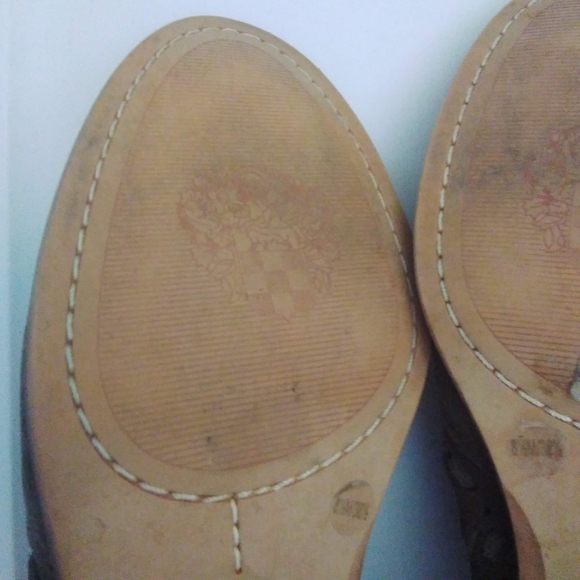 Vince Camuto Prasata Ankle Boots - Picture 10 of 13